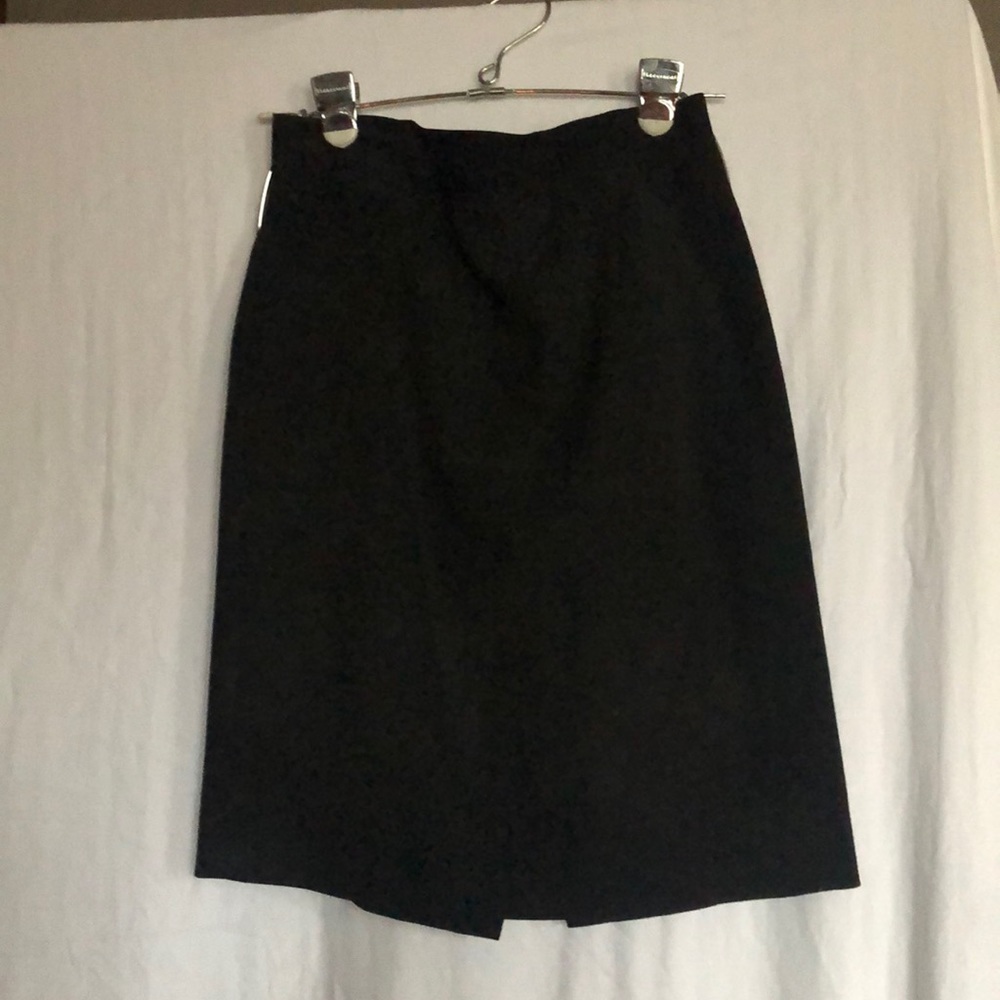 Jcrew black pencil skirt. Sz 2